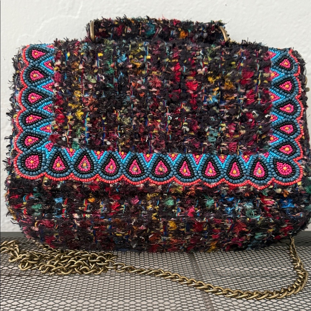 America and Beyond Multicolor Tweed Chain Bag w/beading Clutch/over the shoulder